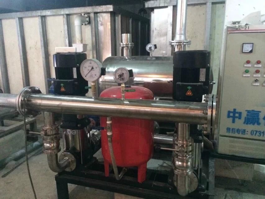 江西雄鷹房地產開發(fā)有限公司采購5.5KW、7.5KW兩用一備無負壓供水設備兩套